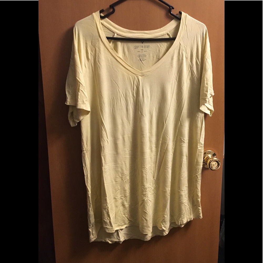 American Eagle T-shirt